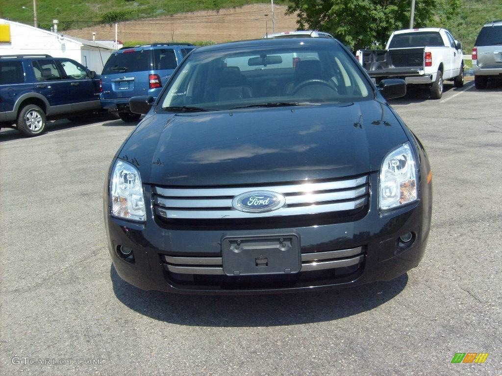 2007 Fusion SE - Black / Charcoal Black photo #2