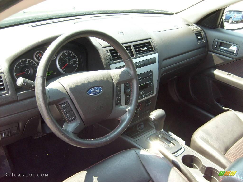 2007 Fusion SE - Black / Charcoal Black photo #11