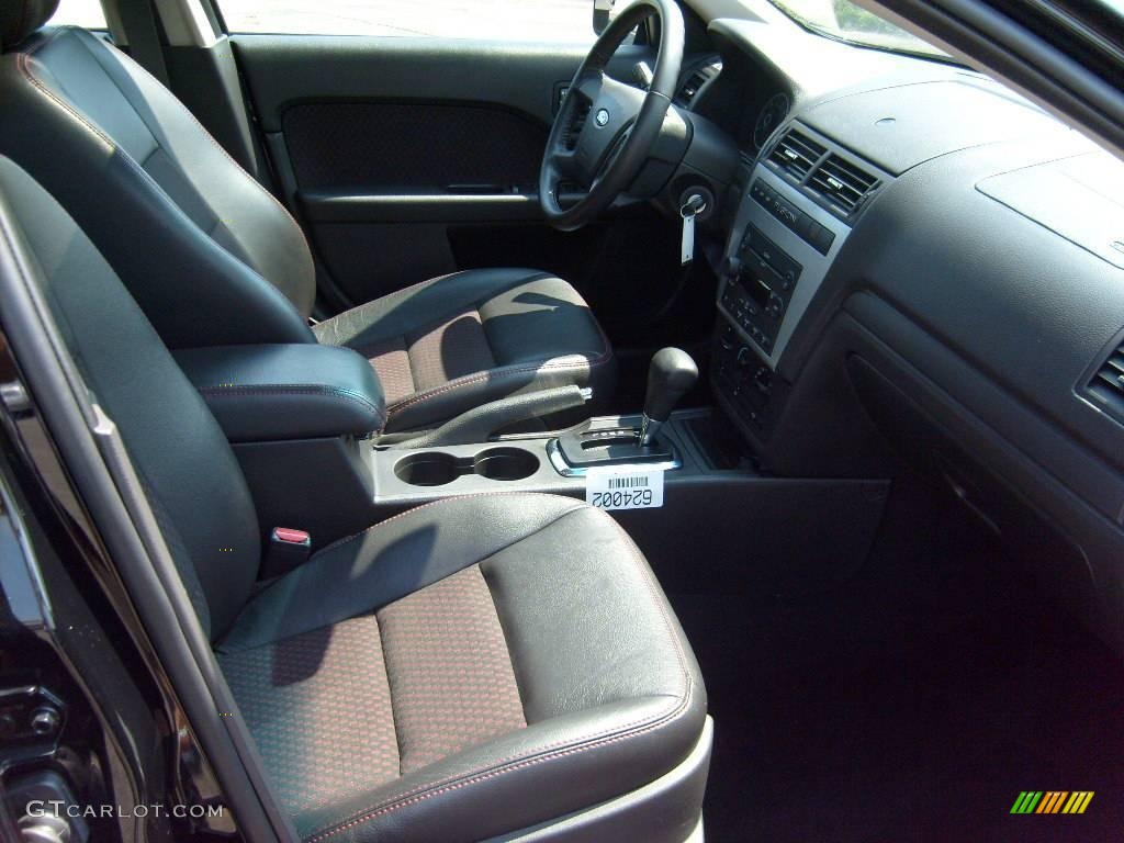 2007 Fusion SE - Black / Charcoal Black photo #17