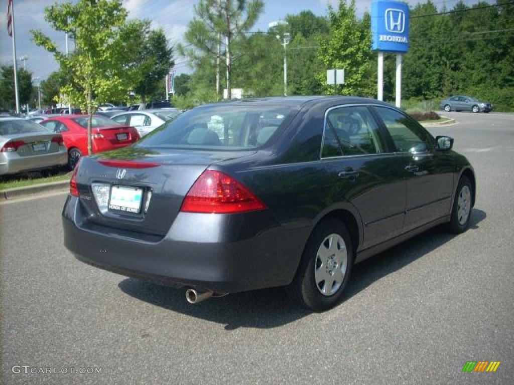 2007 Accord LX Sedan - Graphite Pearl / Gray photo #3