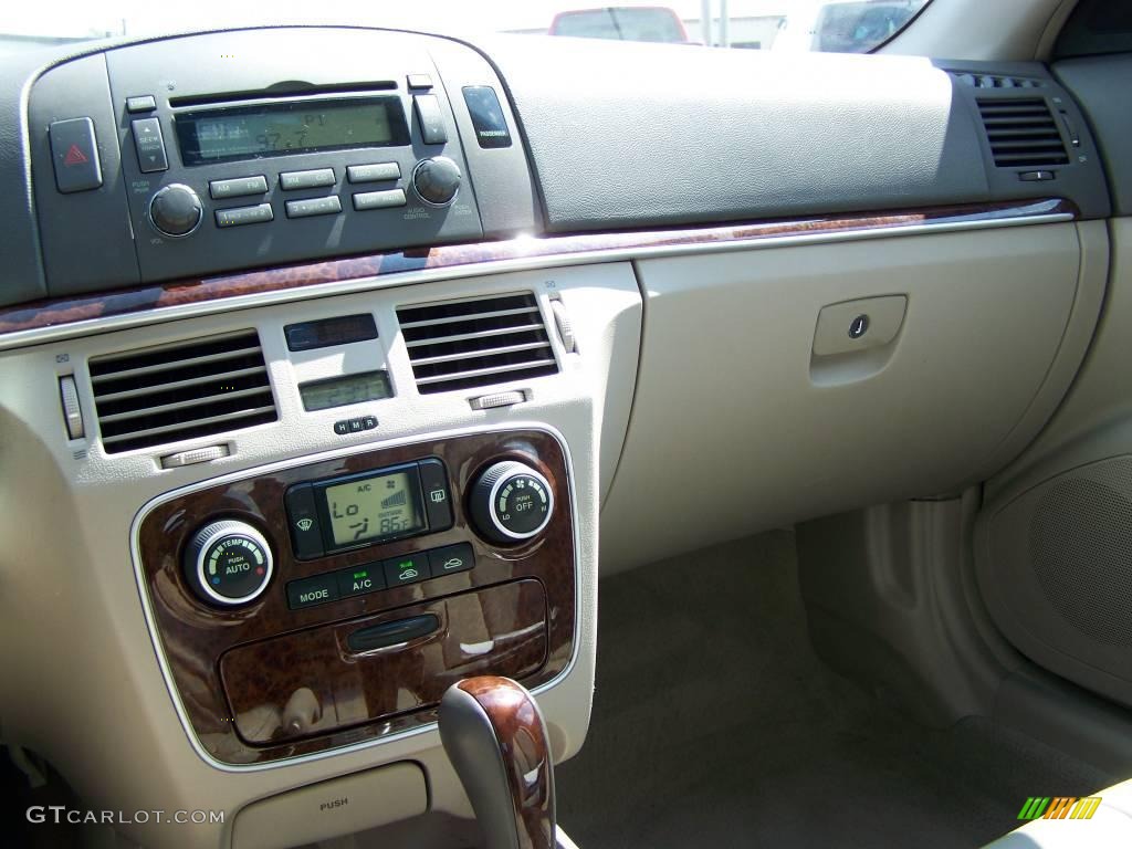 2008 Sonata Limited V6 - Powder White Pearl / Beige photo #18
