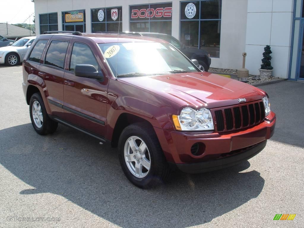 2007 Grand Cherokee Laredo 4x4 - Red Rock Crystal Pearl / Medium Slate Gray photo #18