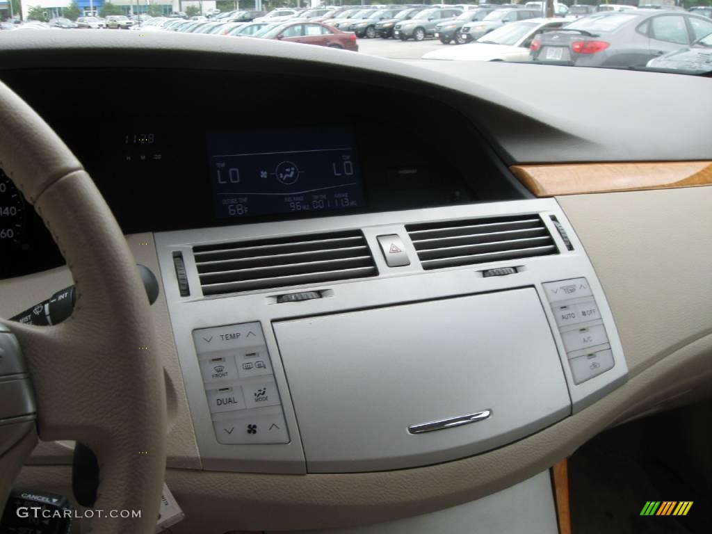 2006 Avalon XLS - Blizzard White Pearl / Ivory photo #10