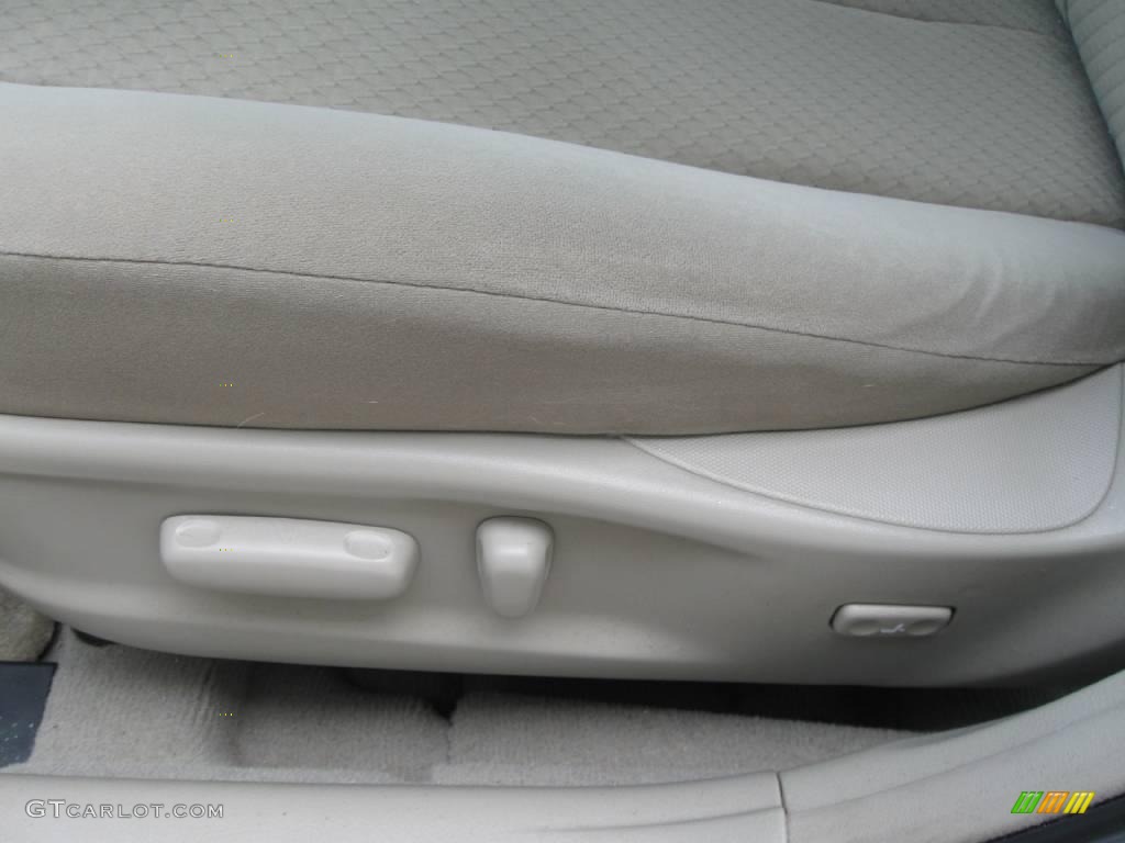 2008 Camry LE - Sky Blue Pearl / Bisque photo #6