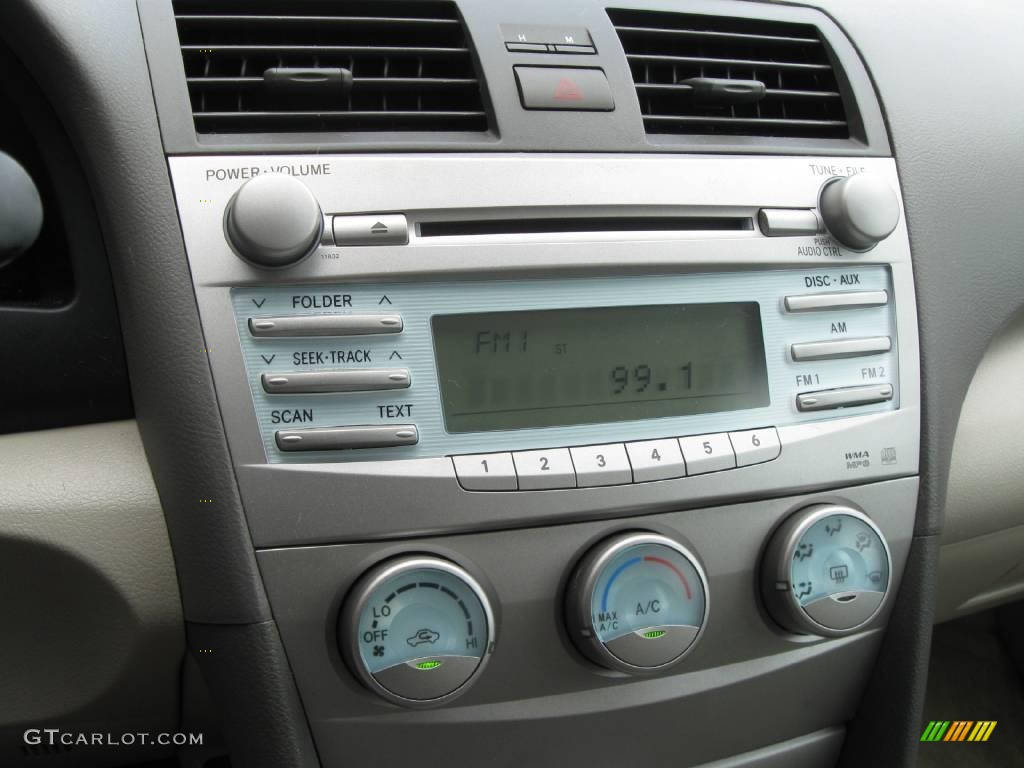 2008 Camry LE - Sky Blue Pearl / Bisque photo #7