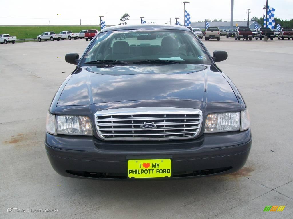 2005 Crown Victoria  - Midnight Grey Metallic / Light Flint photo #8
