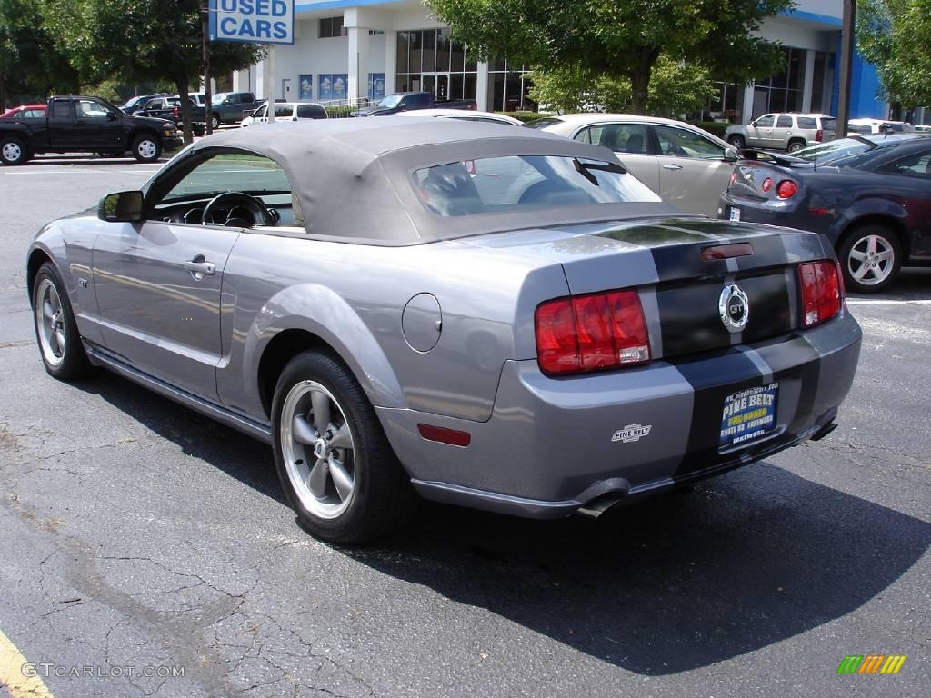 2006 Mustang GT Premium Convertible - Tungsten Grey Metallic / Light Parchment photo #8