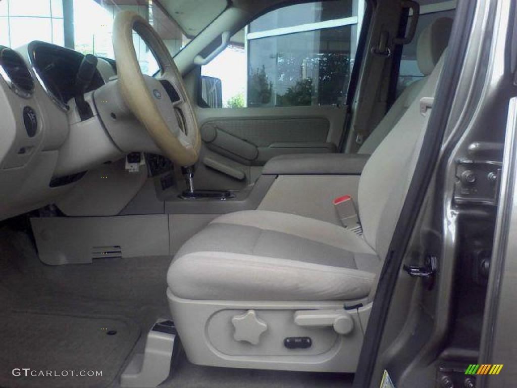 2006 Explorer XLT - Mineral Grey Metallic / Camel photo #6