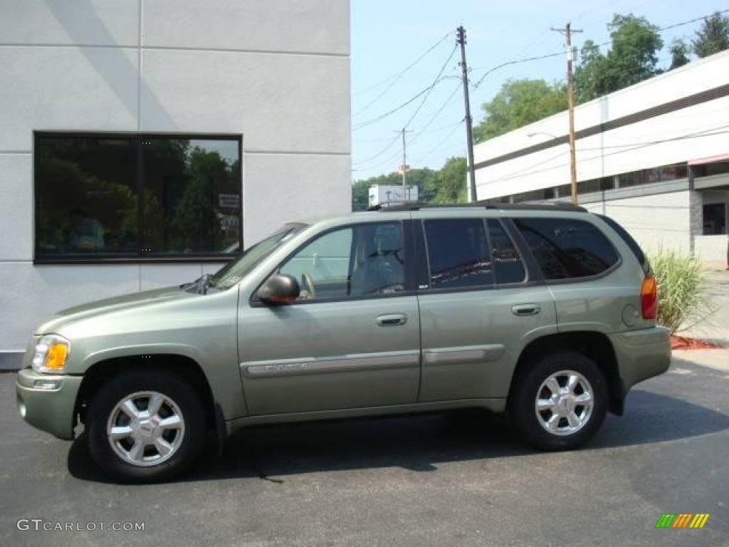 Silver Green Metallic GMC Envoy