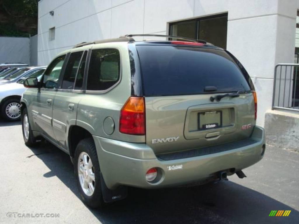 2003 Envoy SLT 4x4 - Silver Green Metallic / Light Oak photo #2