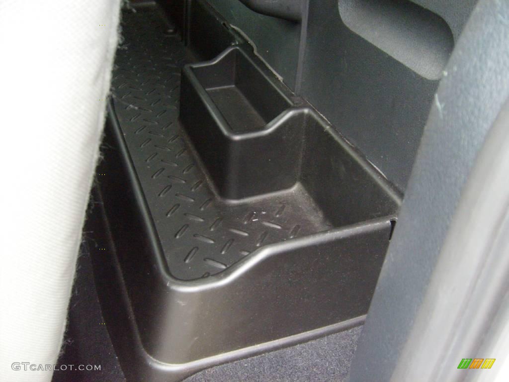 2006 F150 FX4 Regular Cab 4x4 - Oxford White / Black/Medium Flint photo #21