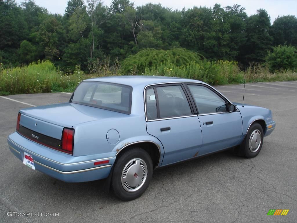1991 Cutlass Calais Sedan - Light Sapphire Blue Metallic / Blue photo #2