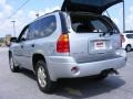 2009 Quicksilver Metallic GMC Envoy SLE  photo #16