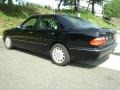 Black - E 320 Sedan Photo No. 6