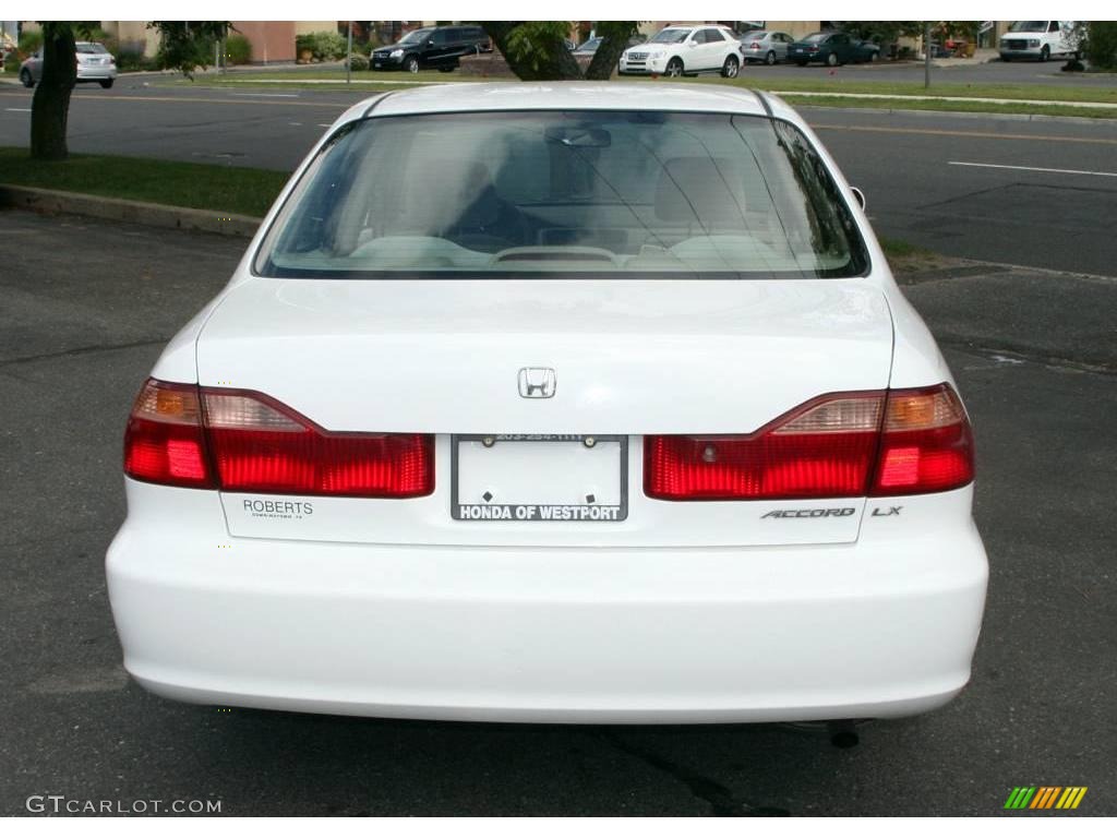 1998 Accord LX Sedan - Taffeta White / Ivory photo #6