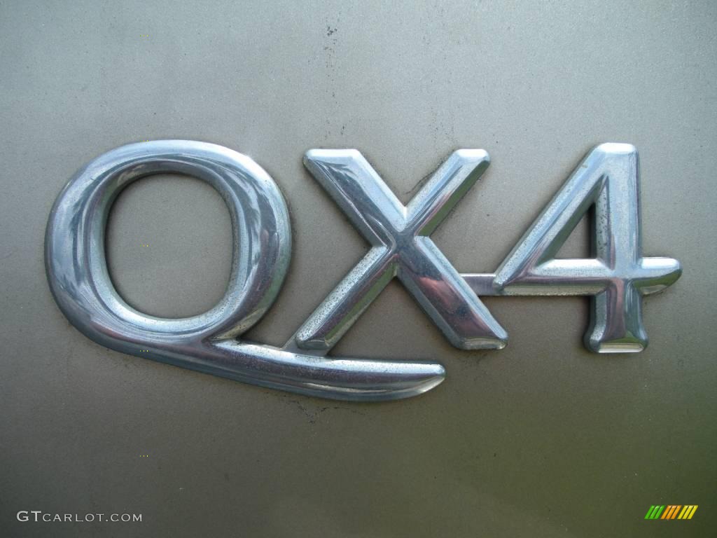 2002 QX4 4x4 - Golden Sand Metallic / Stone Beige photo #9