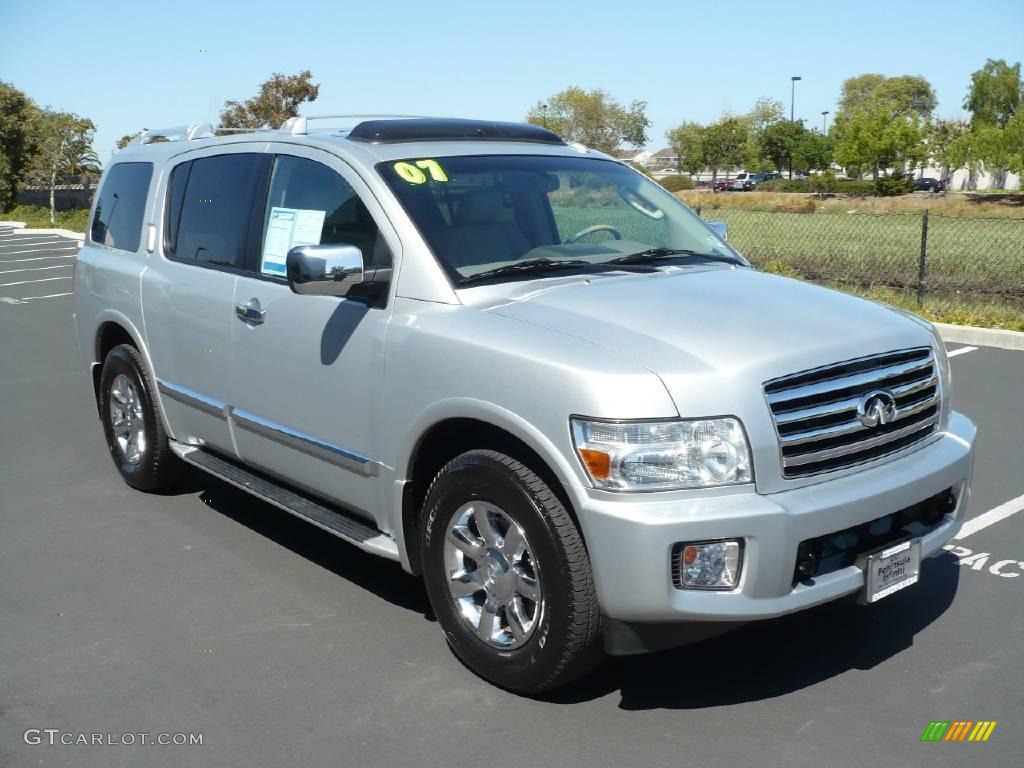 2007 QX 56 4WD - Silver Indulgence / Willow Beige photo #1
