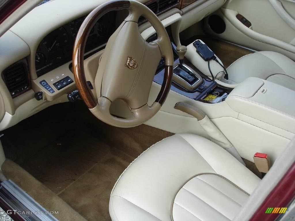 1997 XJ XJ6 - Carnival Red Pearl / Ivory photo #4