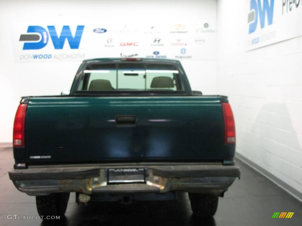 1998 C/K 3500 K3500 Cheyenne Regular Cab 4x4 - Meadow Green Metallic / Neutral photo #7