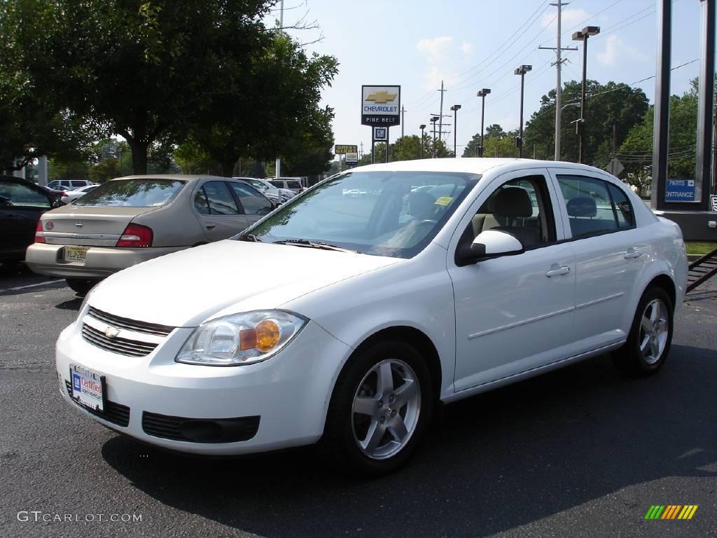 Summit White Chevrolet Cobalt