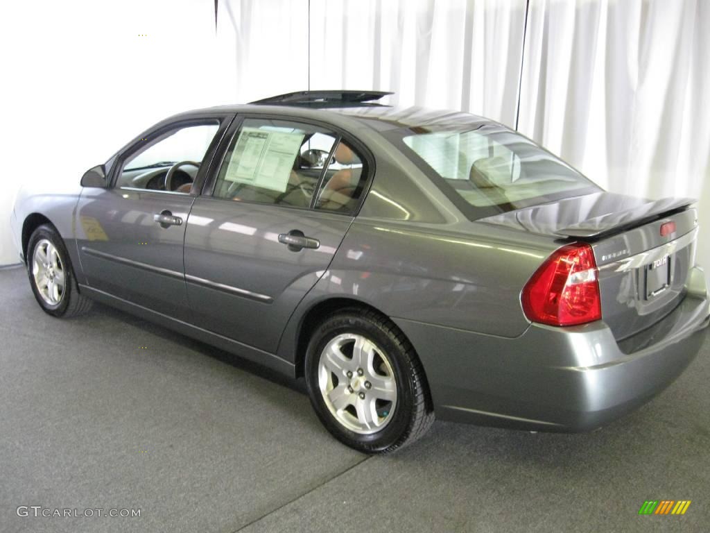 2005 Malibu LT V6 Sedan - Medium Gray Metallic / Gray photo #4