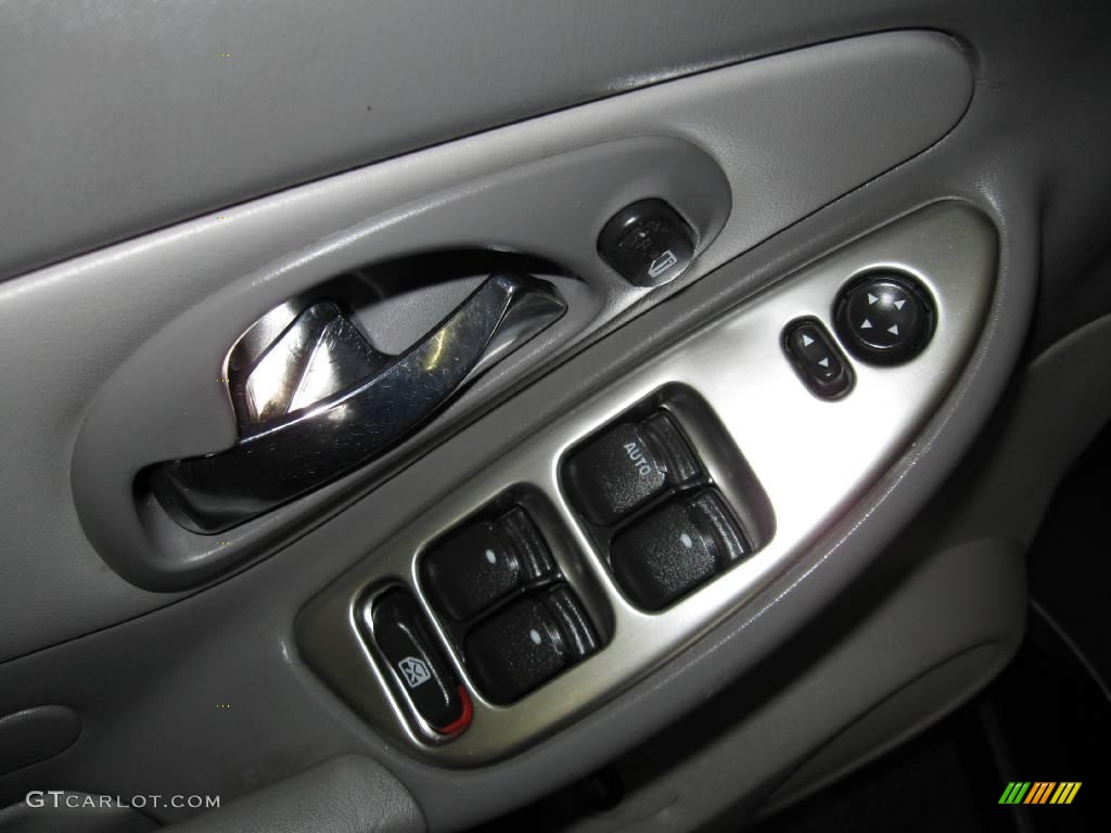 2005 Malibu LT V6 Sedan - Medium Gray Metallic / Gray photo #10