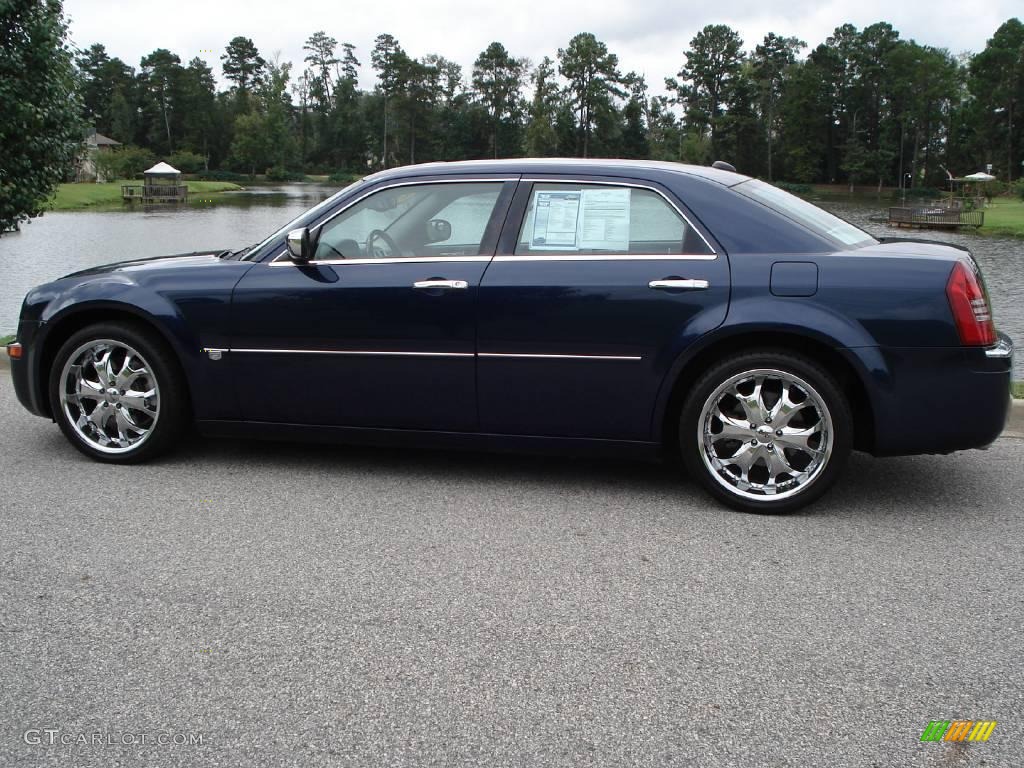 2005 300 C HEMI - Midnight Blue Pearlcoat / Dark Slate Gray/Light Graystone photo #1