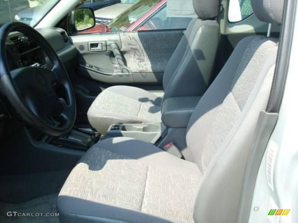 2001 Rodeo Sport S 4WD - Bright Silver Metallic / Gray photo #8