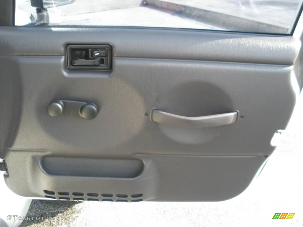 2000 Wrangler Sport 4x4 - Stone White / Agate photo #13