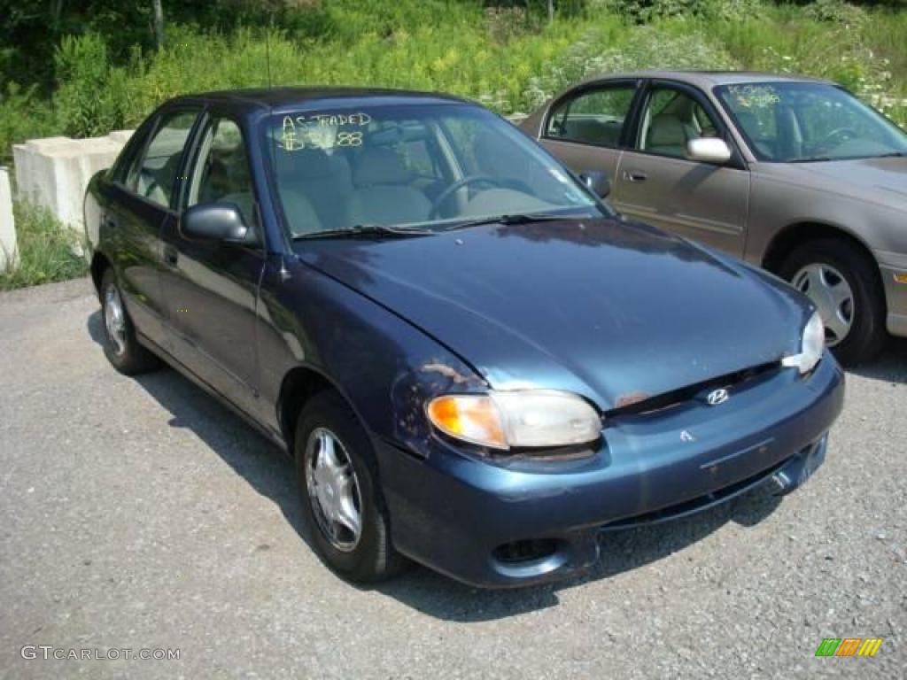 1999 Accent GL Sedan - Cape Blue / Beige photo #1