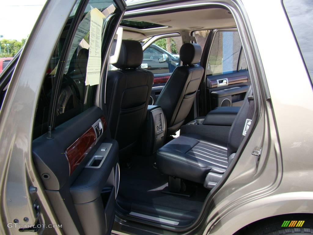 2003 Navigator Luxury - Mineral Grey Metallic / Black photo #10