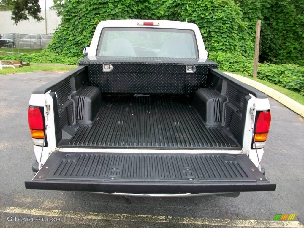 2000 B-Series Truck B3000 SE Regular Cab - Oxford White / Gray photo #15