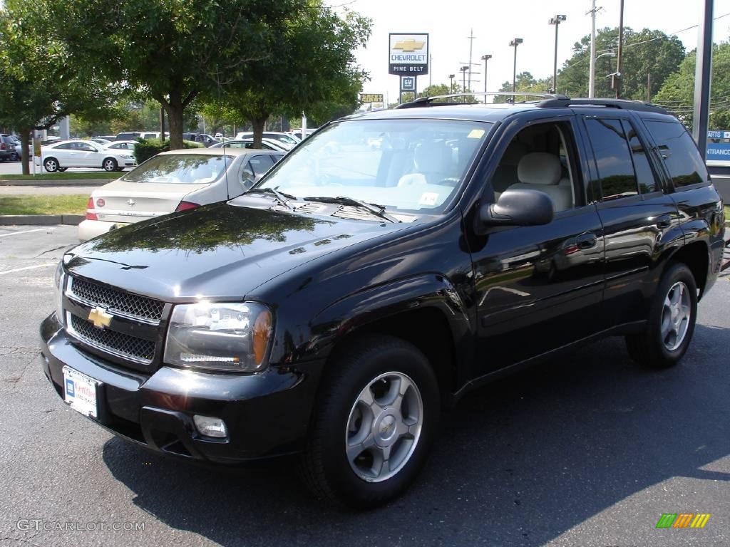 2008 TrailBlazer LT 4x4 - Black / Light Gray photo #1