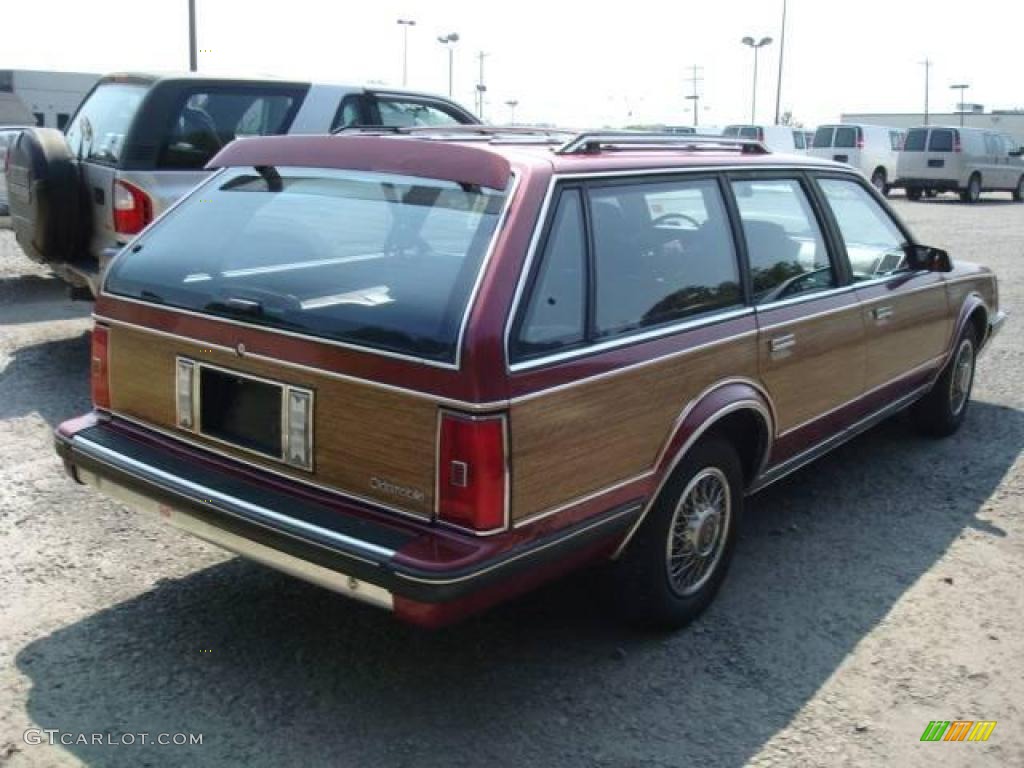 1990 Cutlass Ciera SL Cruiser Wagon - Dark Maple Red Metallic / Burgundy Red photo #2