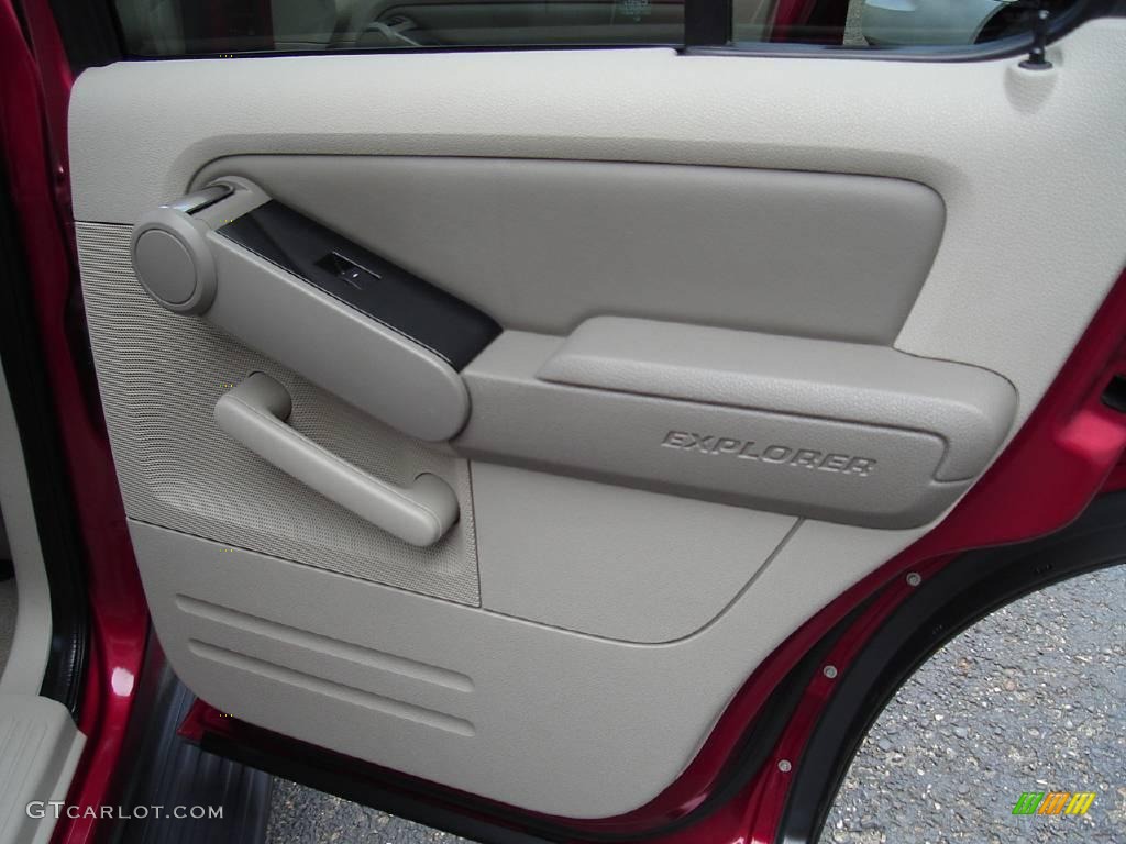 2006 Explorer XLT 4x4 - Redfire Metallic / Stone photo #21