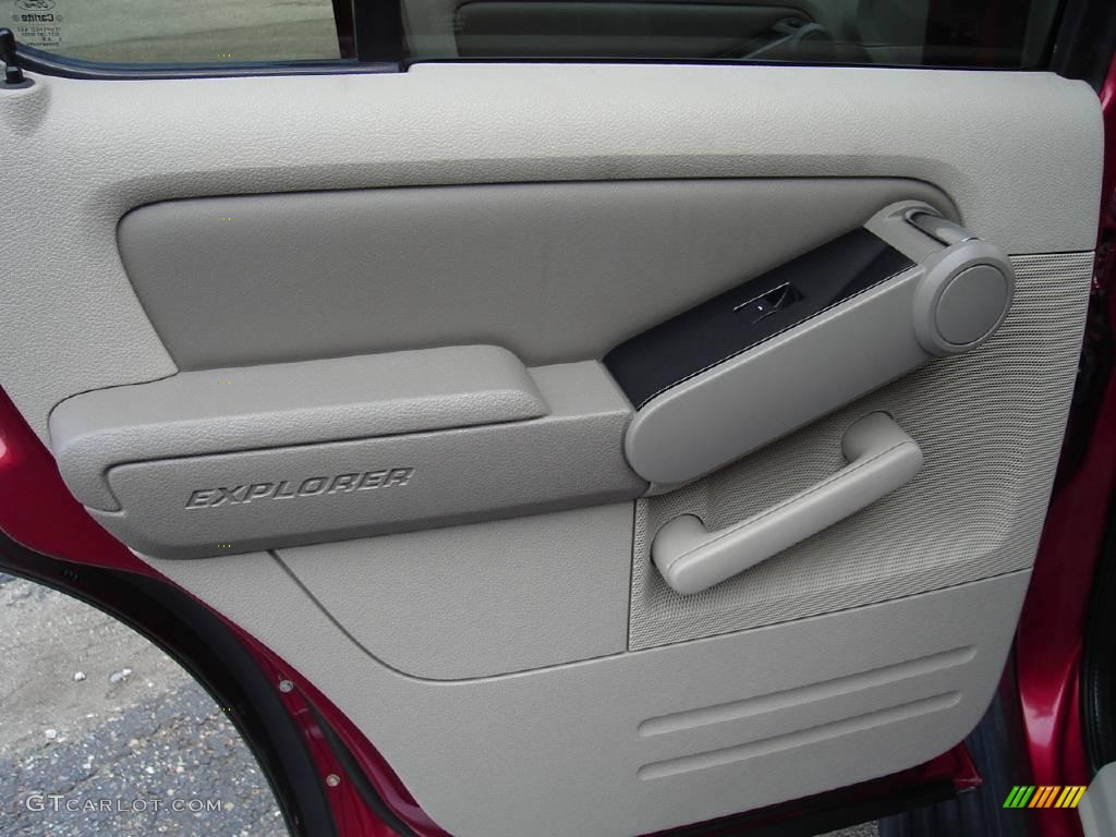 2006 Explorer XLT 4x4 - Redfire Metallic / Stone photo #24