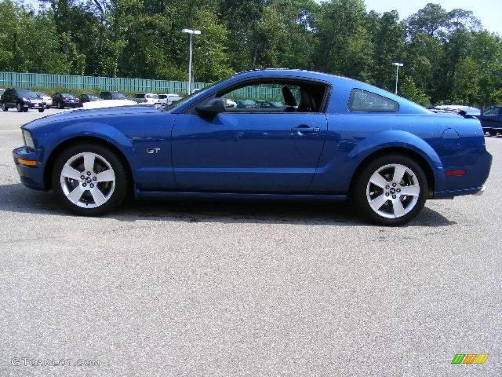 2007 Mustang GT Premium Coupe - Vista Blue Metallic / Dark Charcoal photo #2