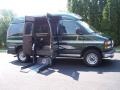 2001 Polo Green Metallic GMC Savana Van 2500 SLE Passenger Wheelchair Access Conversion  photo #18