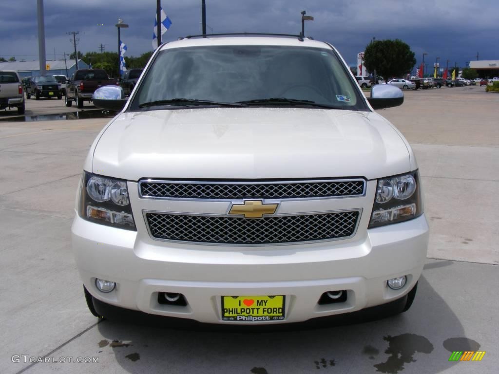 2008 Suburban 1500 LTZ - White Diamond Tricoat / Light Cashmere/Ebony photo #8