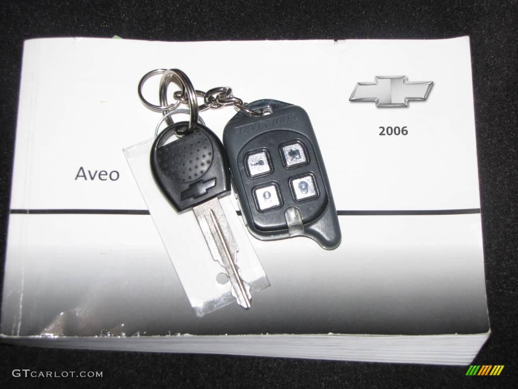 2006 Aveo LS Hatchback - Cosmic Silver / Charcoal photo #20