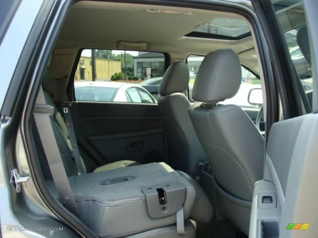 2007 Grand Cherokee Laredo 4x4 - Mineral Gray Metallic / Medium Slate Gray photo #20