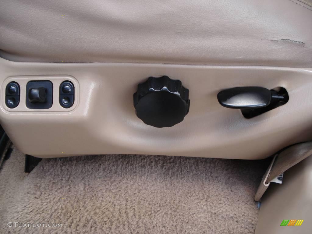 1999 F150 Lariat Extended Cab 4x4 - Woodland Green Metallic / Medium Prairie Tan photo #9