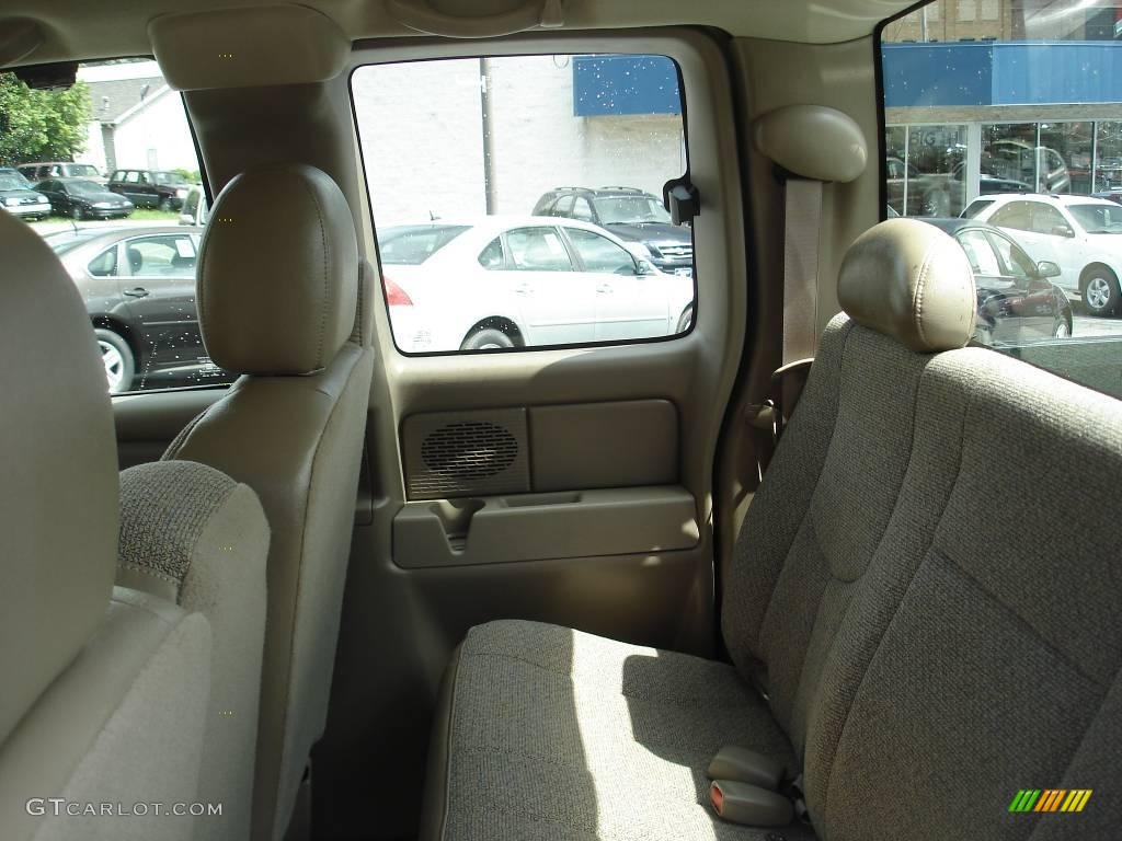 2005 Sierra 1500 Work Truck Extended Cab 4x4 - Polo Green Metallic / Neutral photo #11