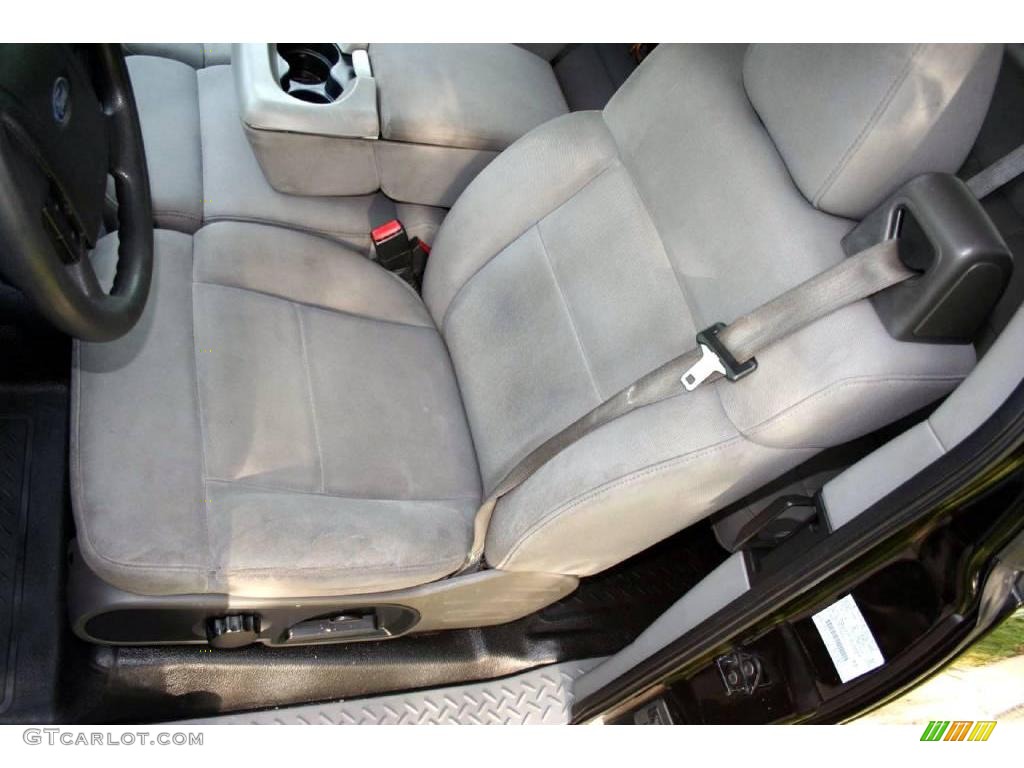 2004 F150 STX SuperCab 4x4 - Black / Medium Graphite photo #43