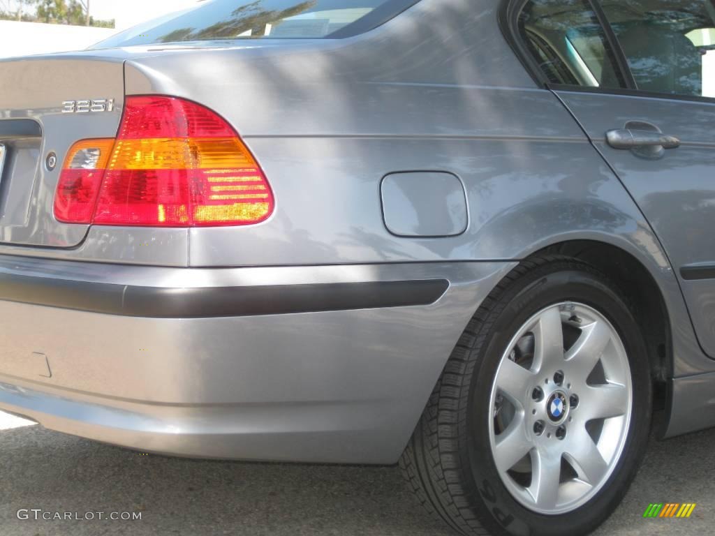 2006 3 Series 330i Sedan - Silver Grey Metallic / Grey photo #10