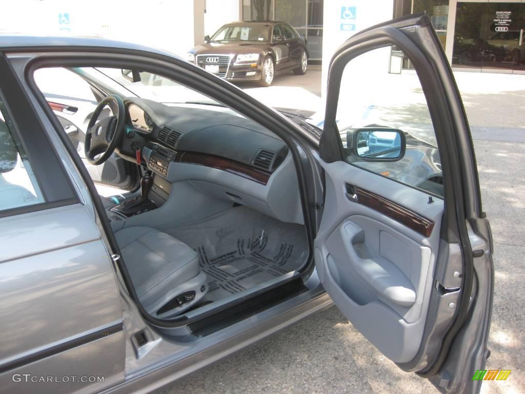 2006 3 Series 330i Sedan - Silver Grey Metallic / Grey photo #12