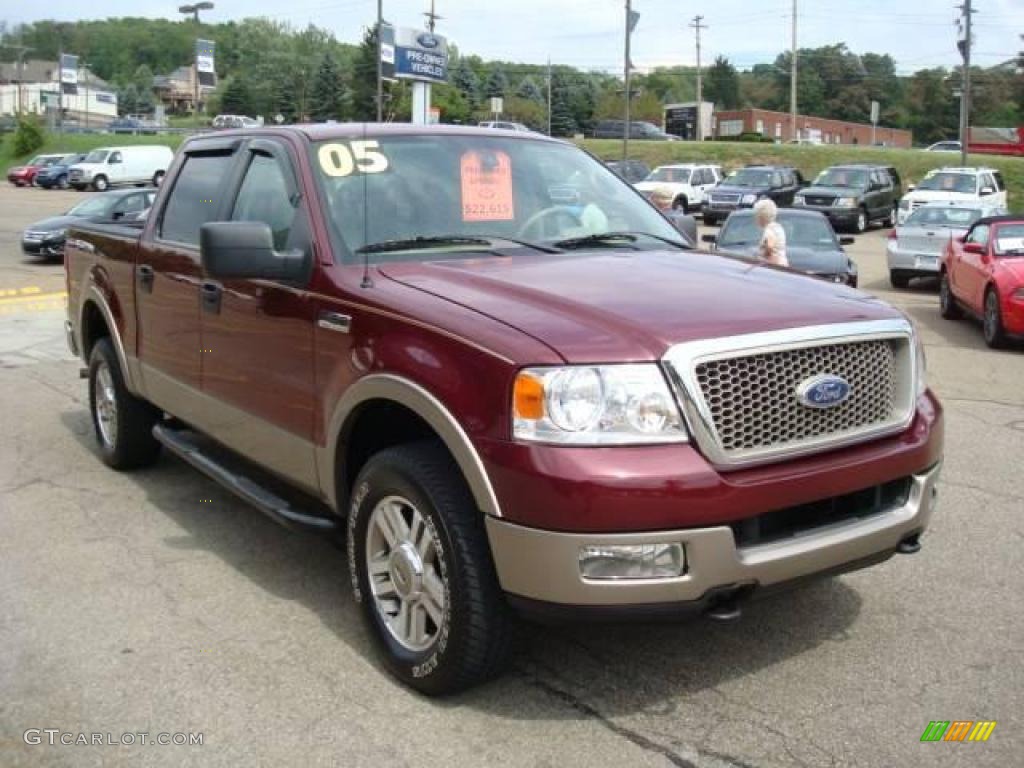 2005 F150 Lariat SuperCrew 4x4 - Dark Toreador Red Metallic / Tan photo #6