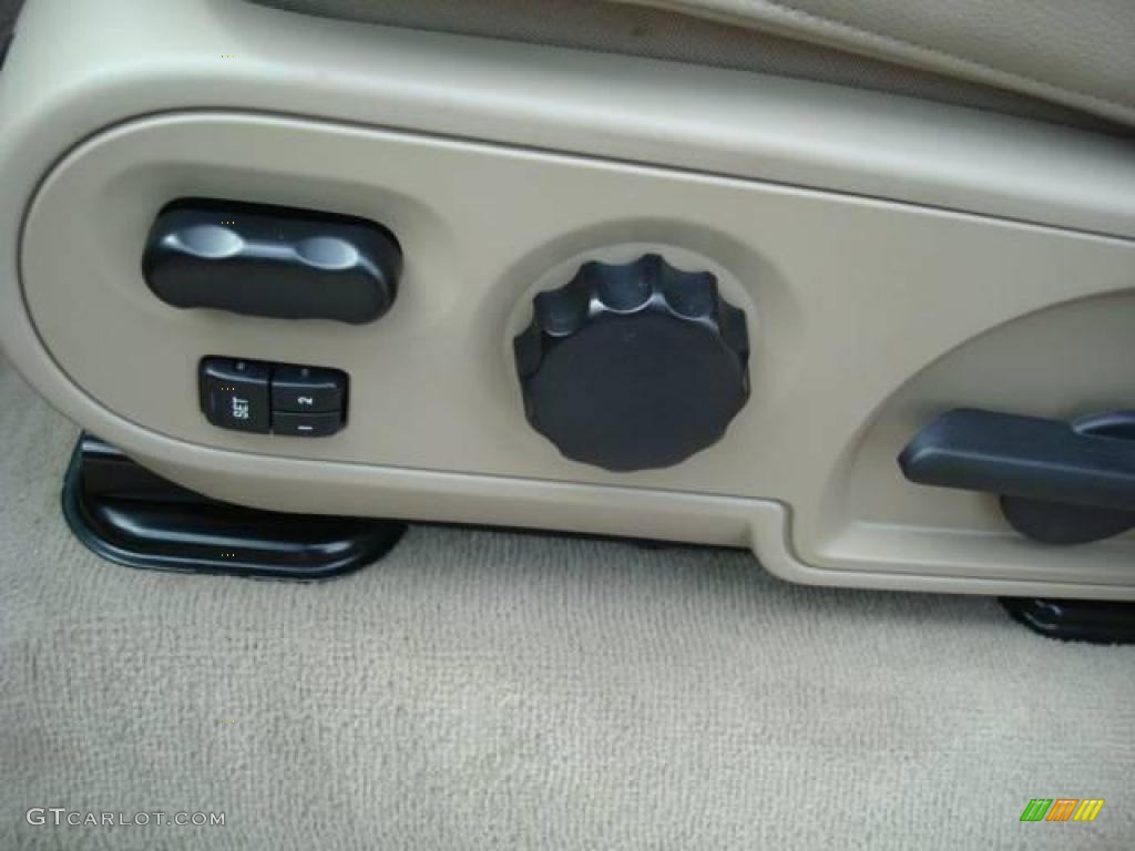 2005 F150 Lariat SuperCrew 4x4 - Dark Toreador Red Metallic / Tan photo #16