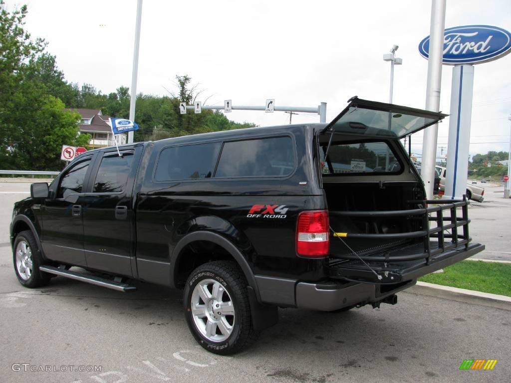 2006 F150 FX4 SuperCrew 4x4 - Black / Black photo #8
