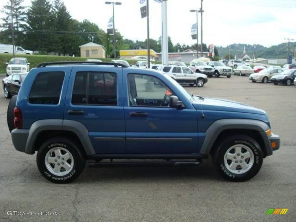 2005 Liberty Sport 4x4 - Atlantic Blue Pearlcoat / Medium Slate Gray photo #5